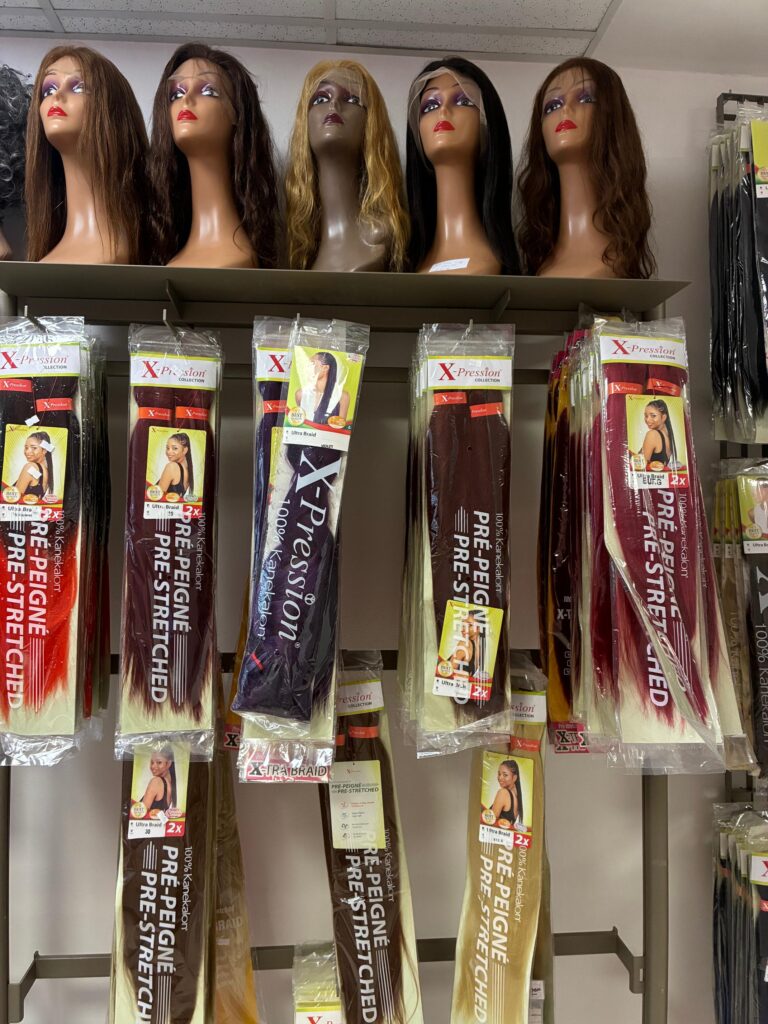 ambiance boutique exotique Morteau Banakin